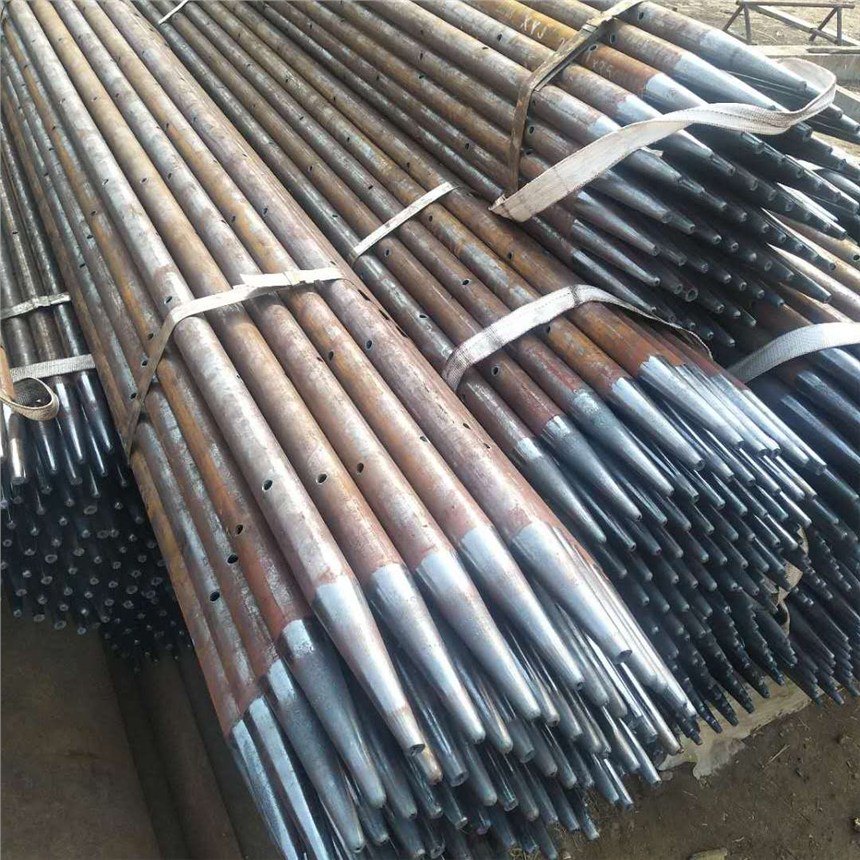 阿坝诺德金属结构1300吨注浆管发往云南昆明 助力西南基建